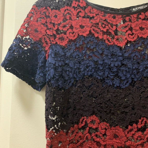 Express Lace blouse size small - Picture 5 of 5